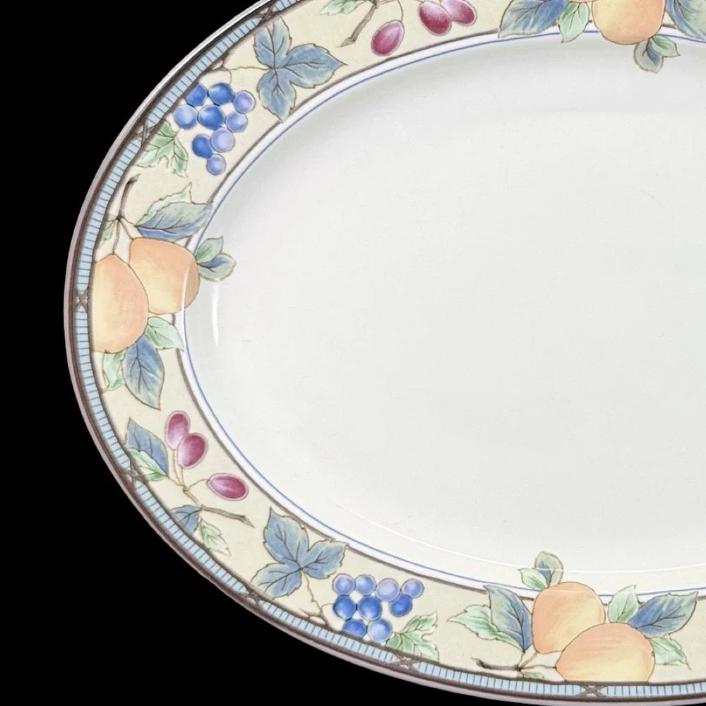Mikasa Intaglio Garden Harvest CAC29‎ Serving Platter 15